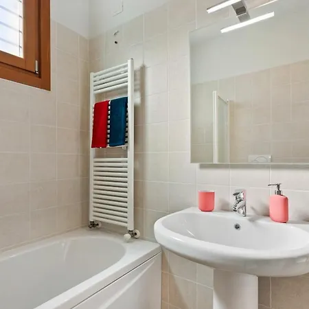 아파트 Vista 180 By Halldis *